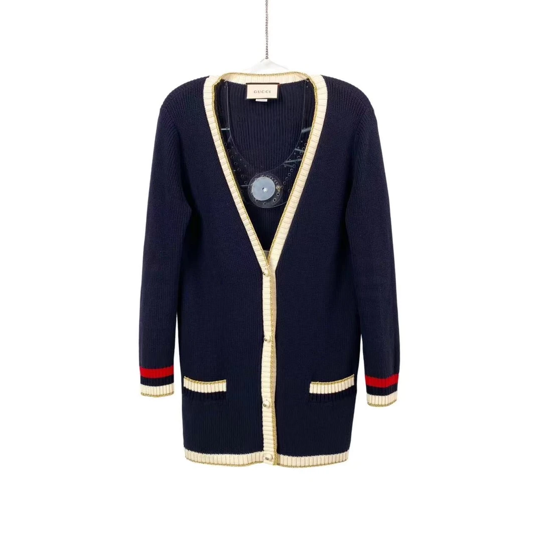 99新 GUCCI/古驰  bb1128 黑色珍珠扣开衫 M码