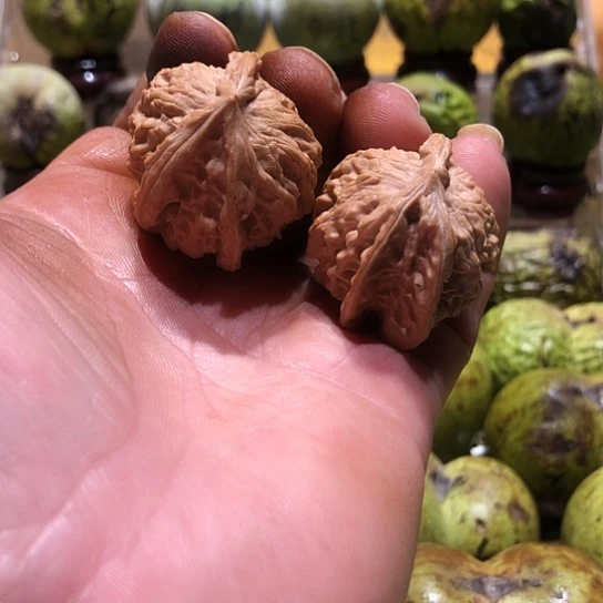 桃核吊坠核桃核桃