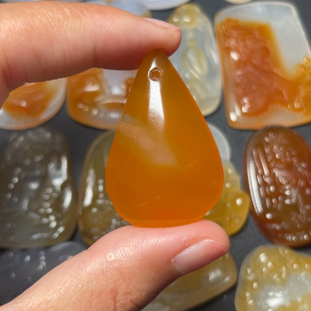 玛瑙/玉髓未镶嵌颈饰