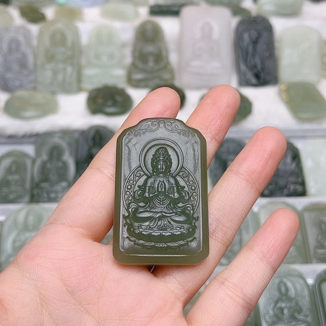 和田玉未镶嵌颈饰毕*