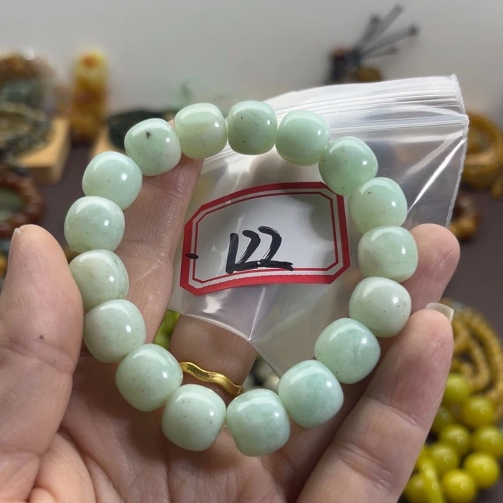 未镶嵌蛇纹石玉手链
