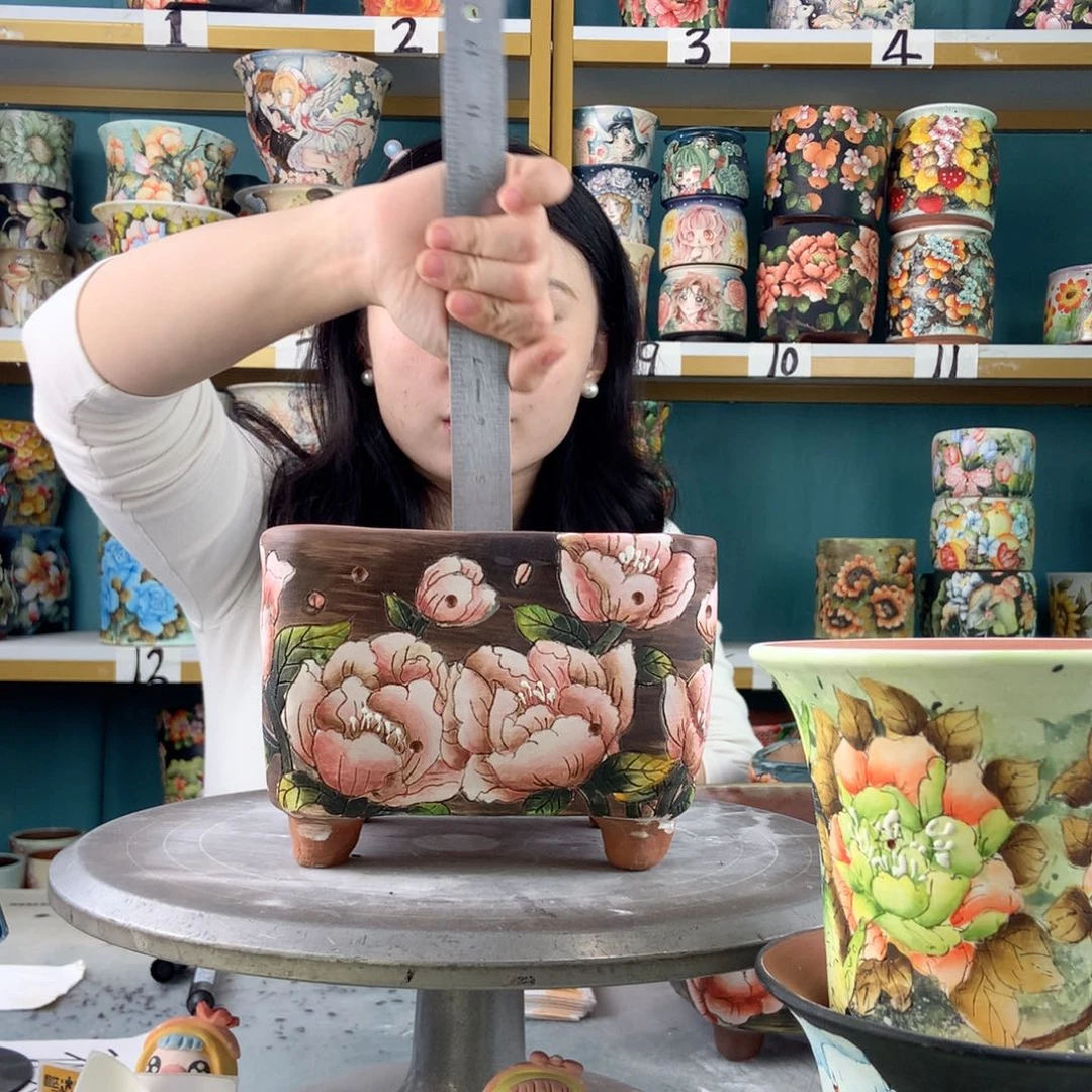 陶景德镇手工花盆420