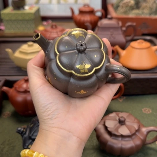 茶壶紫砂繁花洒金画蝴蝶