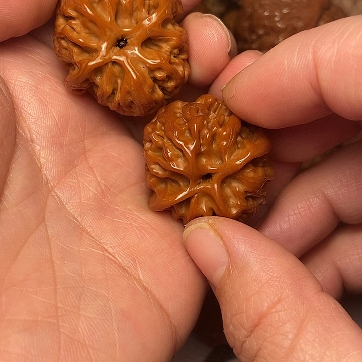 文玩核桃把件苹果33