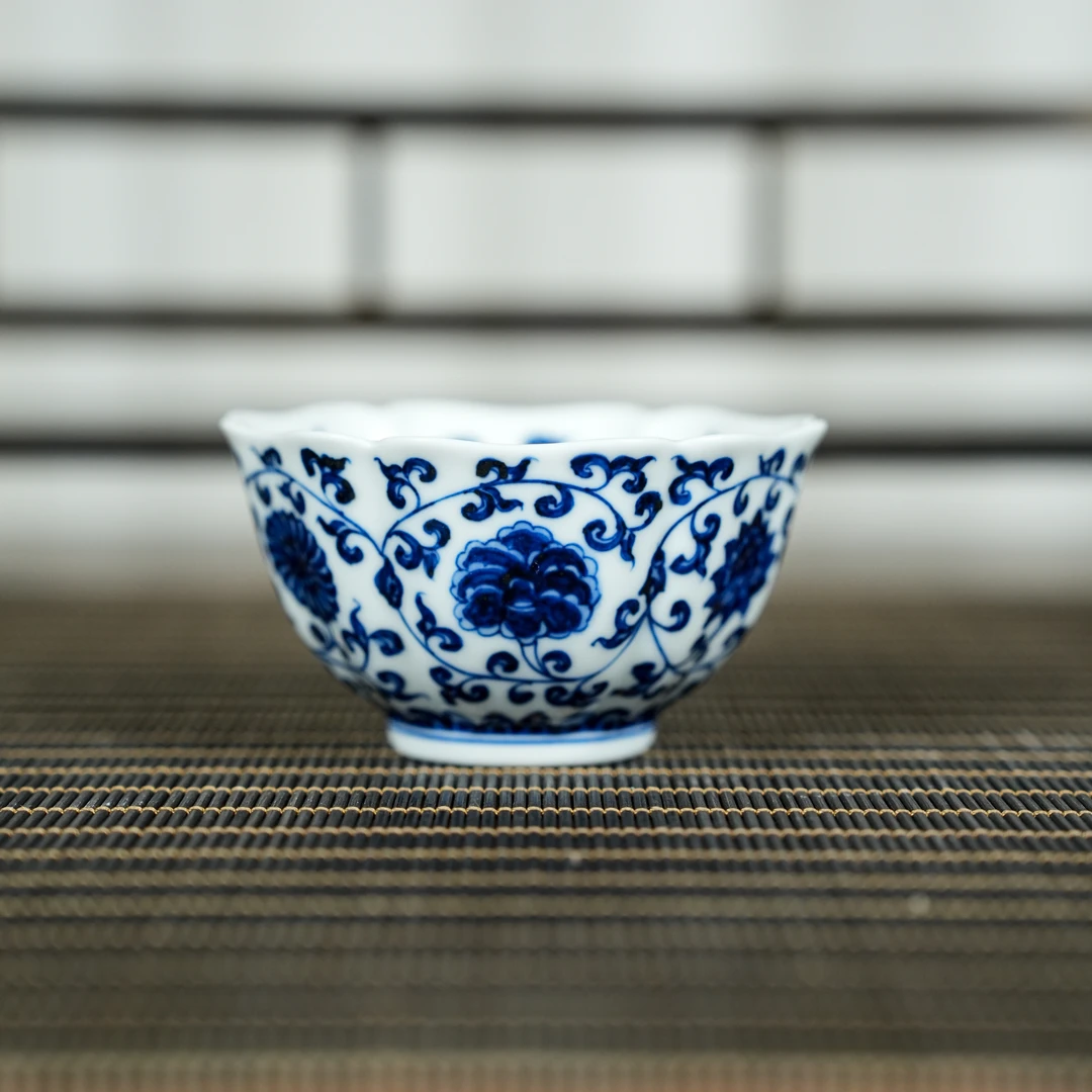 【墨舍柴窑】墨舍柴窑缠枝莲六方花口杯（内外满绘） moshe69纯手工