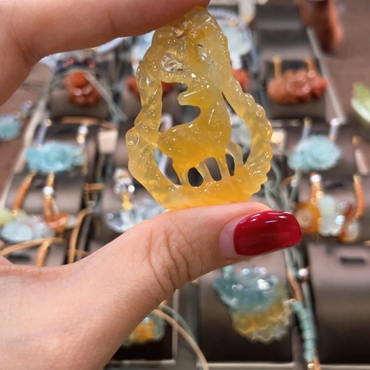 蛇纹石玉未镶嵌吊坠(赠链)