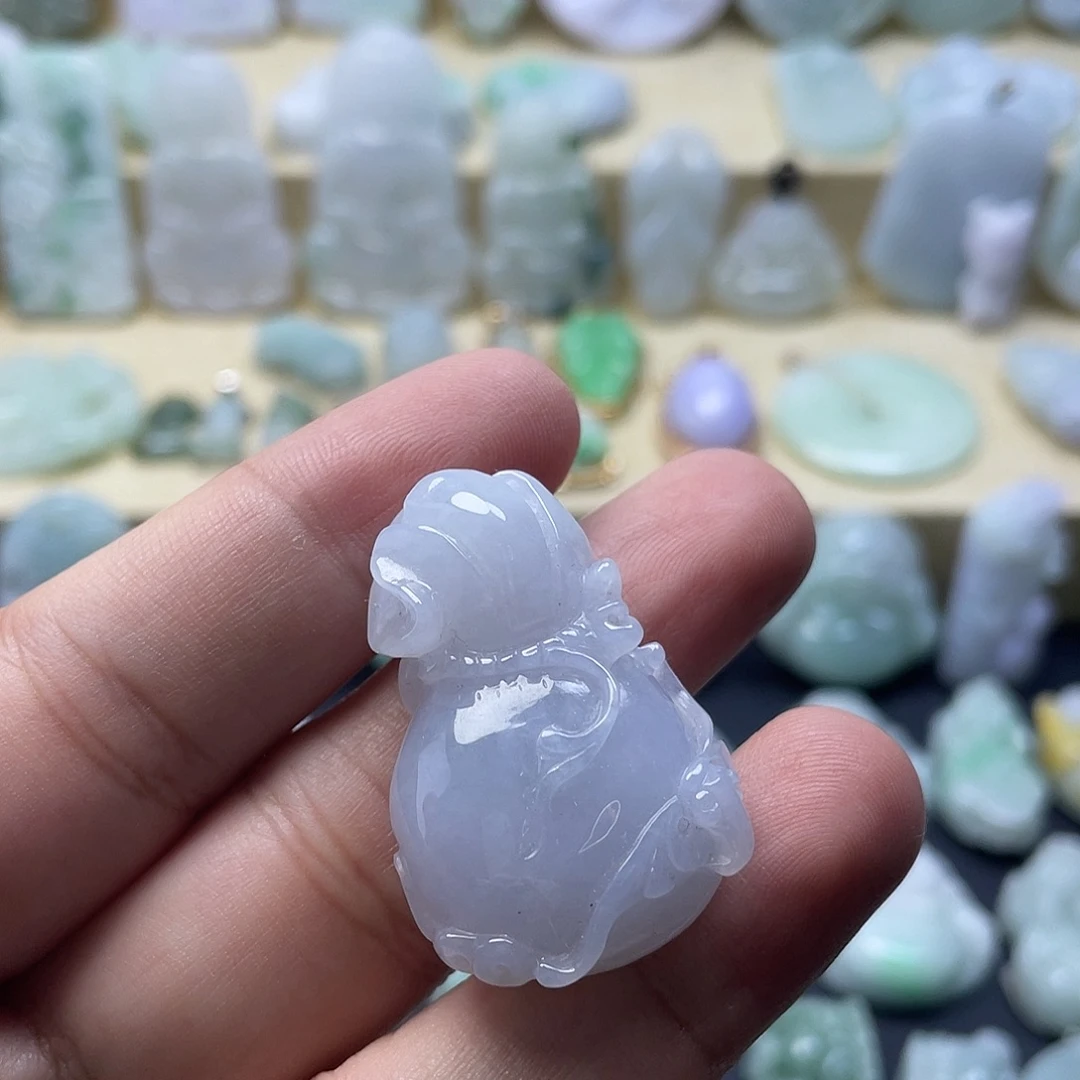 翡翠未镶嵌颈饰纯天然翡翠