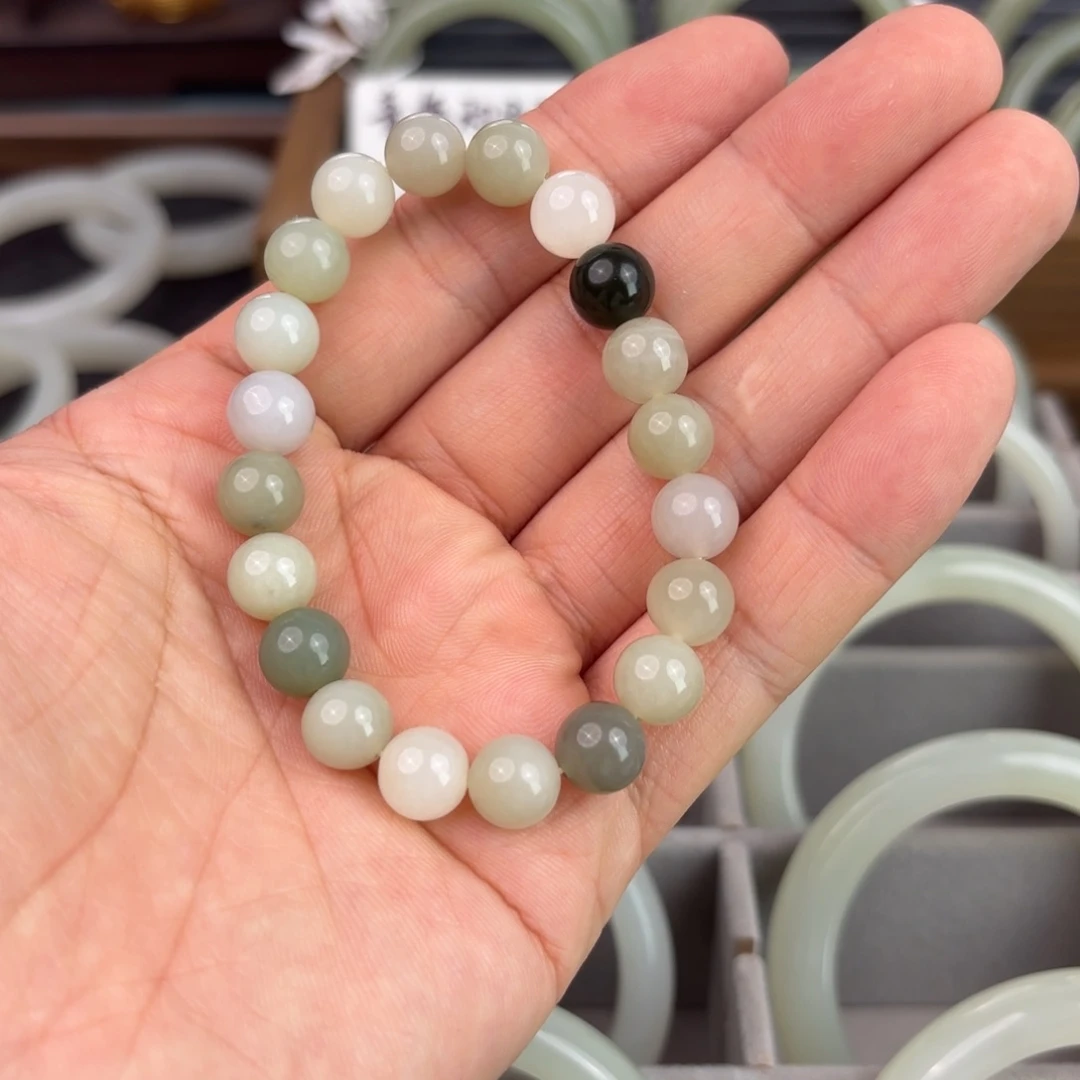 未镶嵌手镯和田玉1