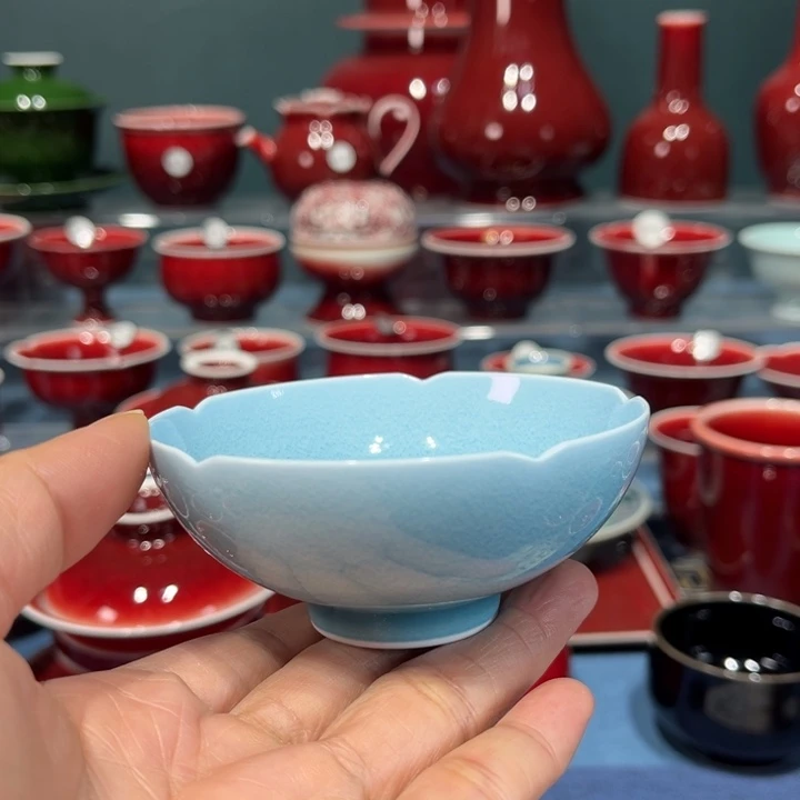 景德镇浅行窑琉璃蓝花口杯