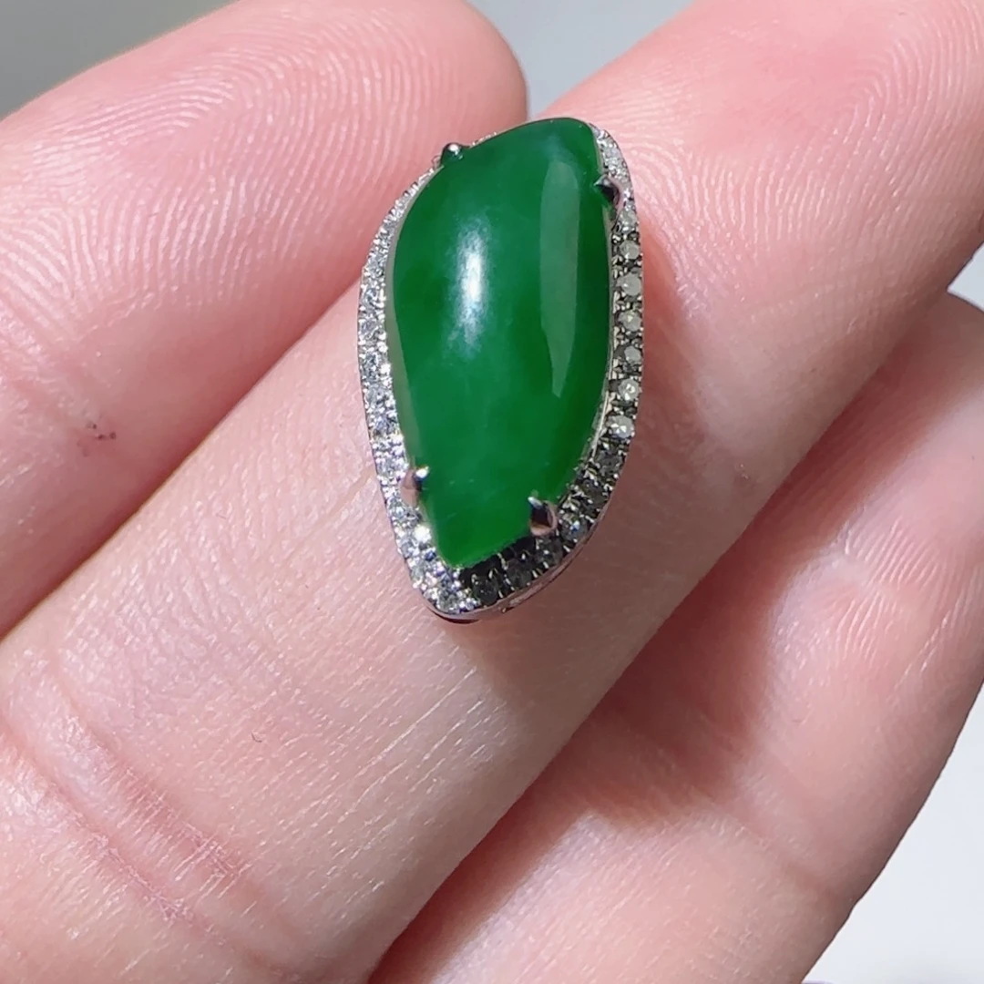 翡翠未镶嵌颈饰纯天然缅甸a货翡翠