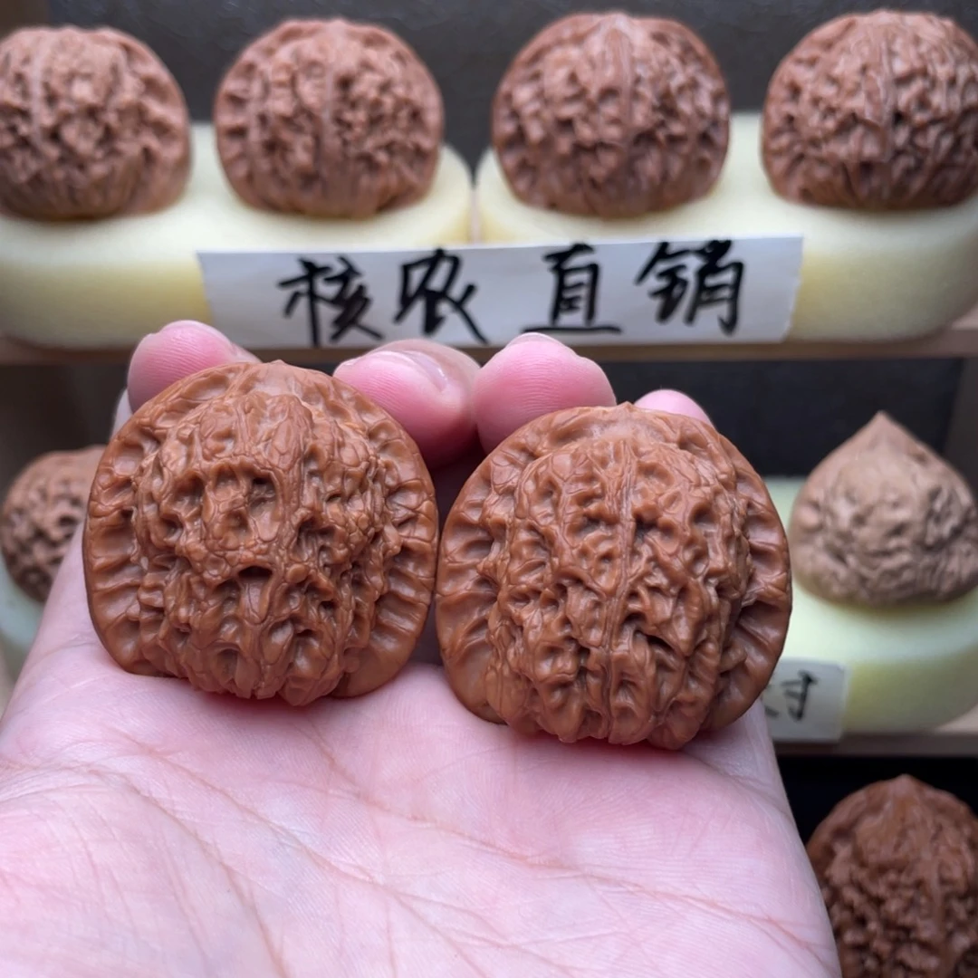 川***吊坠文玩核桃血麒麟40➕交友价