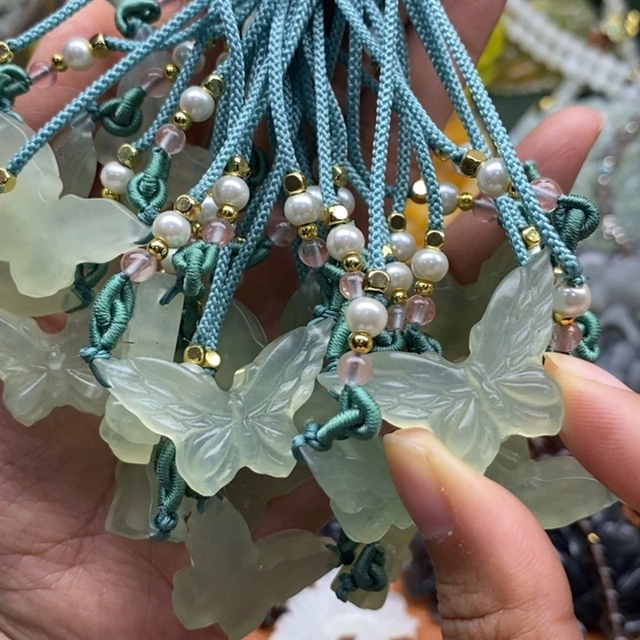 未镶嵌岫玉吊坠毛衣链锁骨链