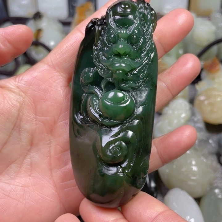 和田玉未镶嵌挂件