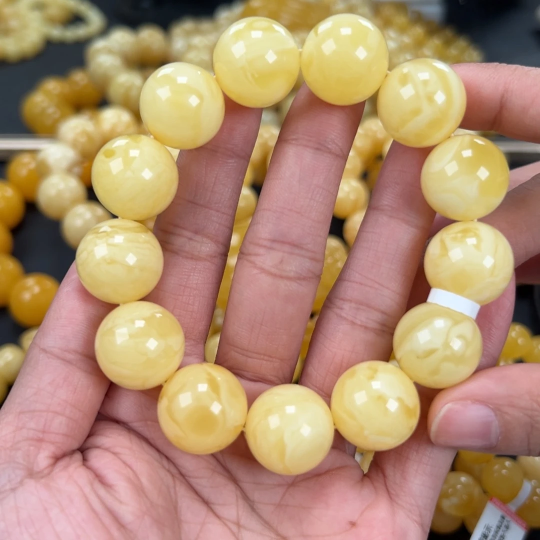 琥珀未镶嵌手链40.6克