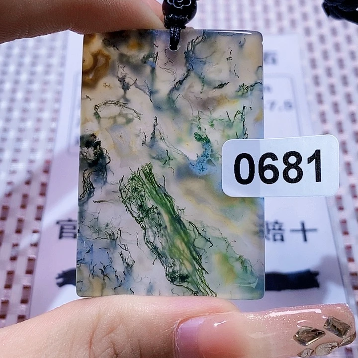 玛瑙/玉髓颈饰合金伦