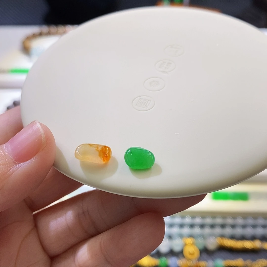 未镶嵌挂件翡翠买断