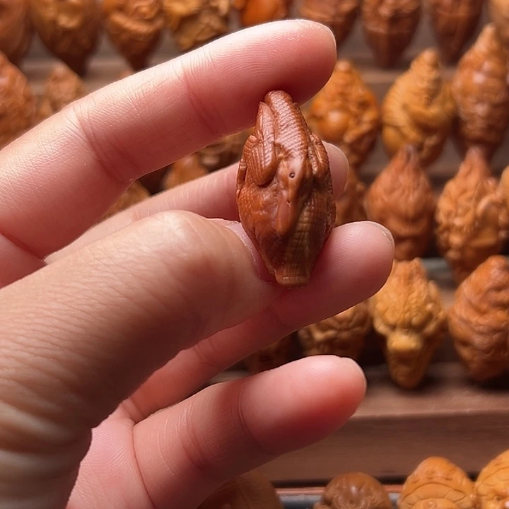 橄榄核吊坠橄榄核