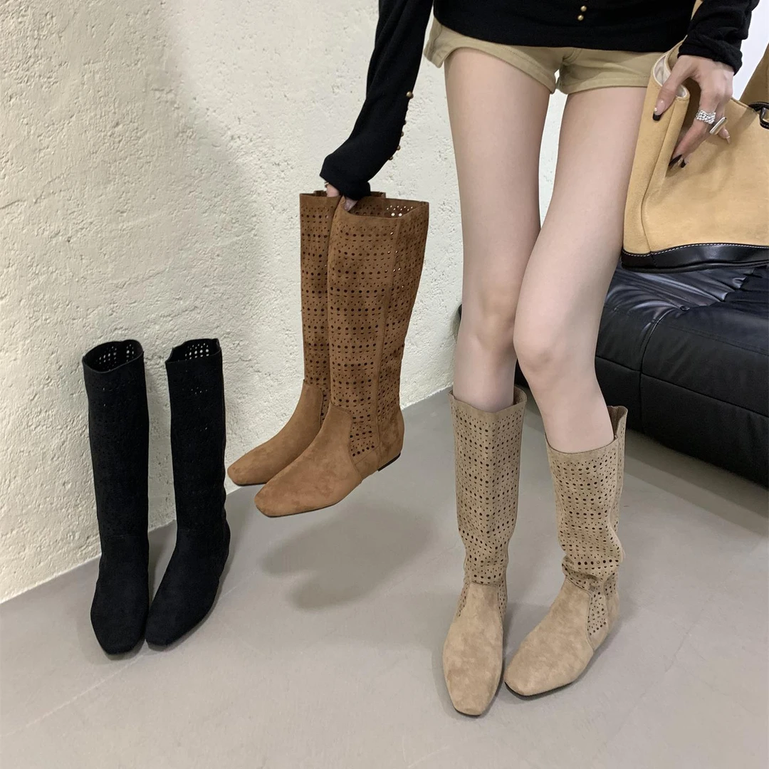 2025年新款秋冬尖头平底中跟镂空西部牛仔靴女长靴高筒靴骑行靴
