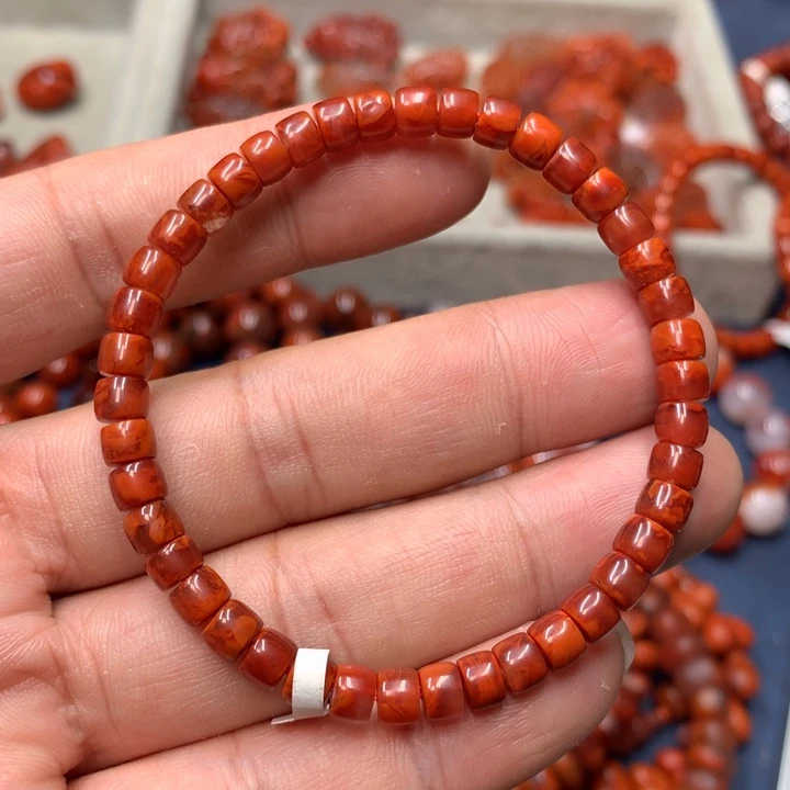未镶嵌手串南红玛瑙5+m m
