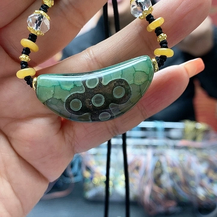 玛瑙/玉髓颈饰合金