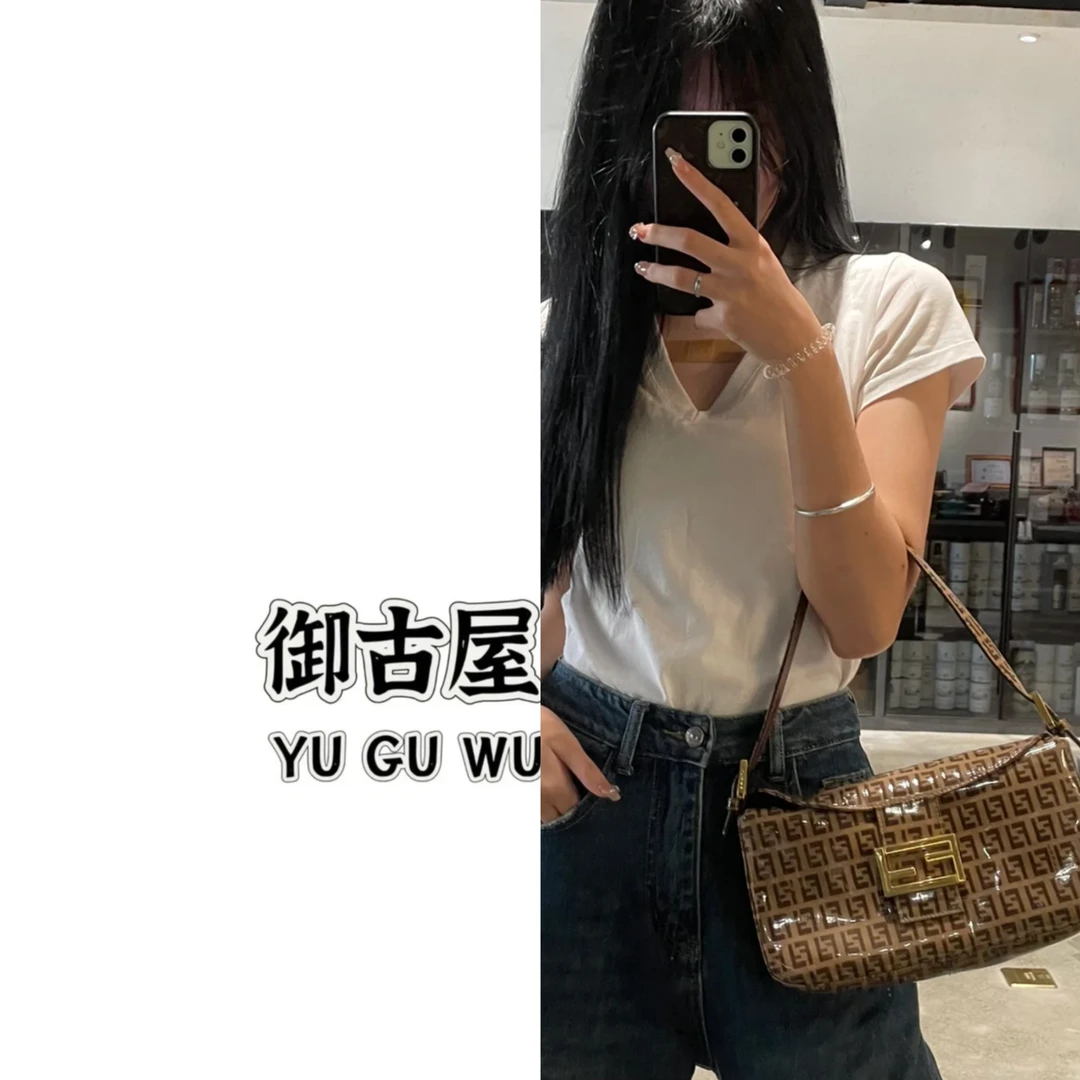 95新 FENDI/芬迪 杭御古屋/68153/单肩包 缺珐琅