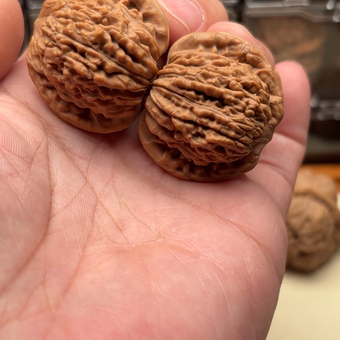 把件文玩核桃四座楼狮子头