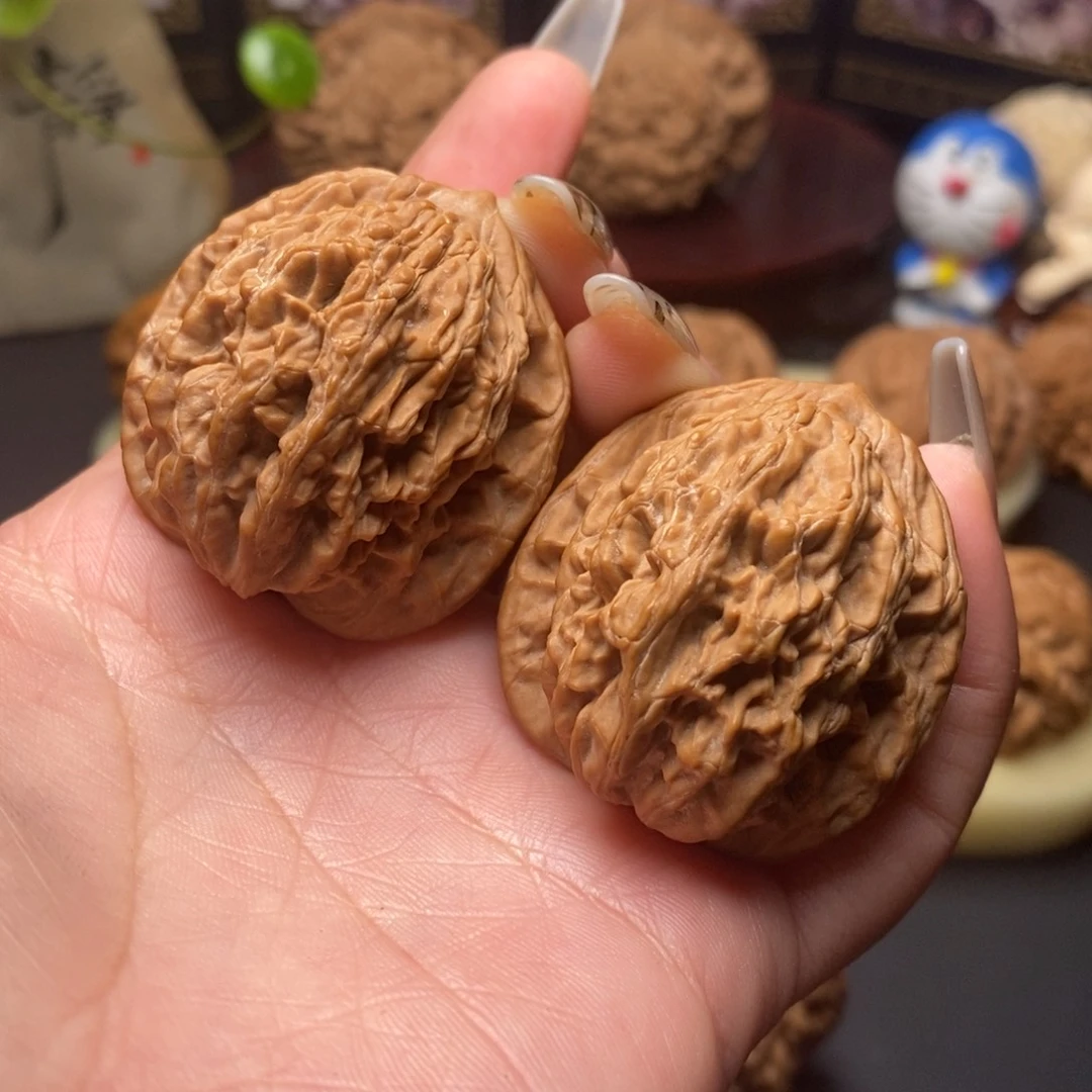 文玩核桃把件全品原桩麦穗虎头37