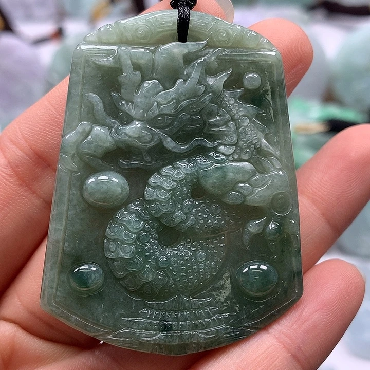 翡翠未镶嵌颈饰仿古龙行天下福利