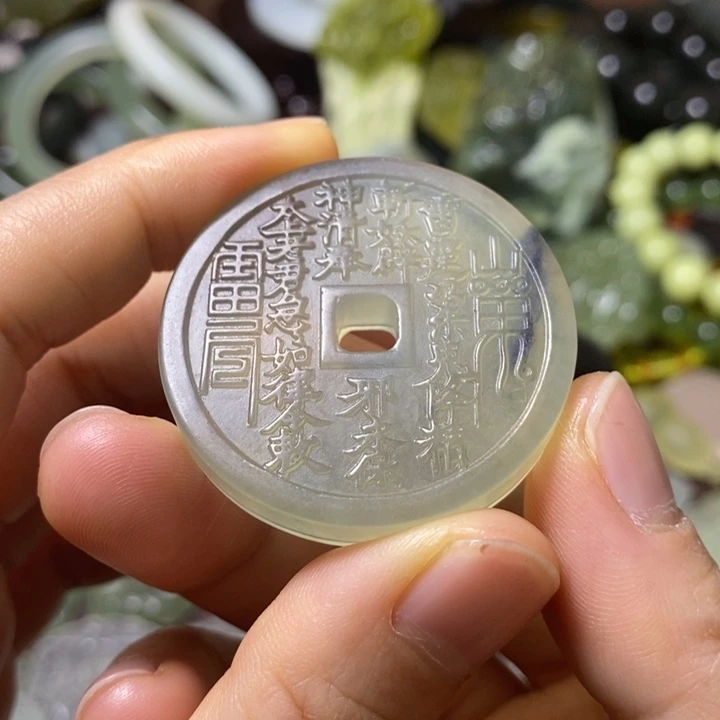 岫玉岫玉颈饰未镶嵌