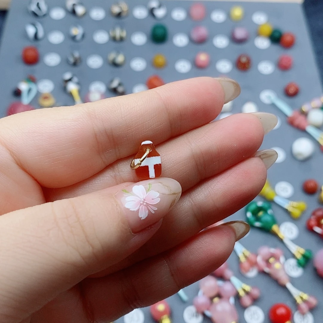 L***t玛瑙/玉髓饰品未镶嵌