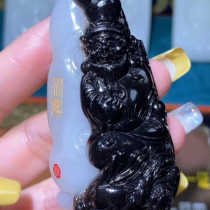 如***意颈饰未镶嵌和田玉