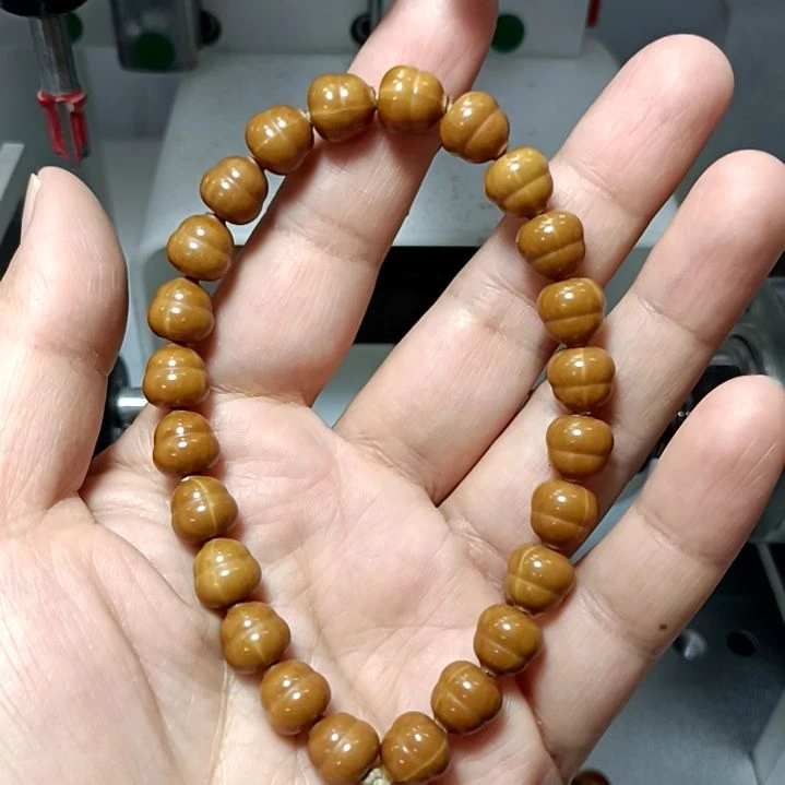 吊坠猴头核桃原皮原色葫芦