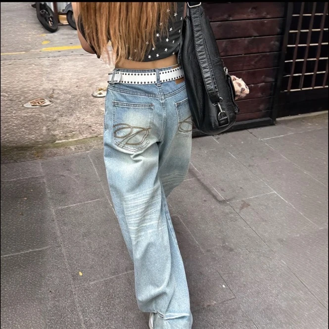 2025美式高街复古刺绣牛仔裤女夏季新款设计感宽松高腰直筒阔腿裤