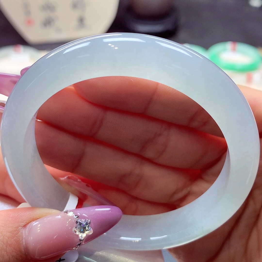翡翠手镯未镶嵌正圈28号66
