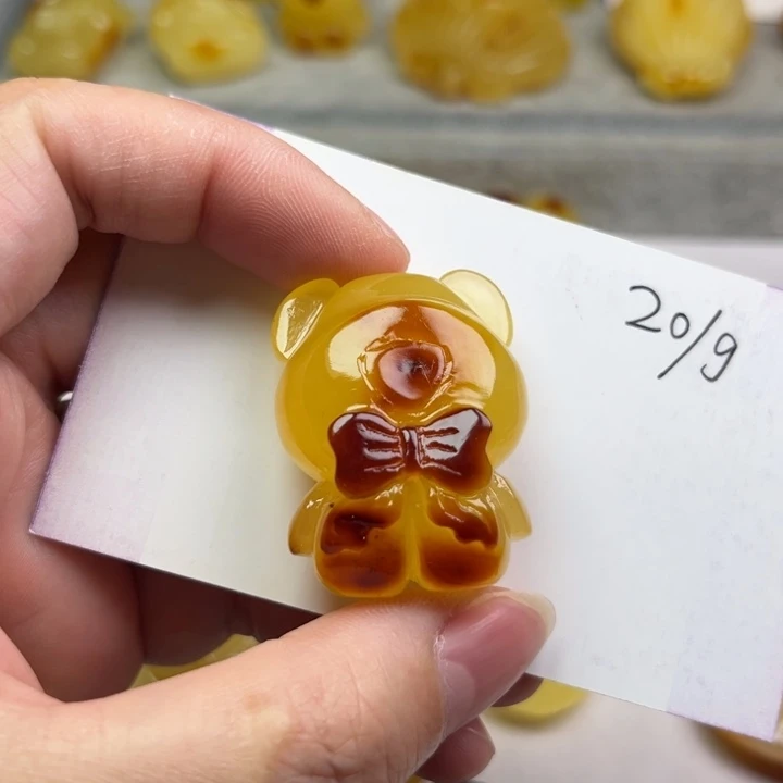 未镶嵌颈饰琥珀菲*琥珀蜜蜡