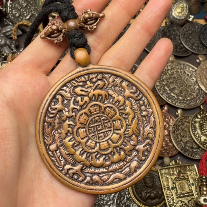 藏传文玩九宫如图