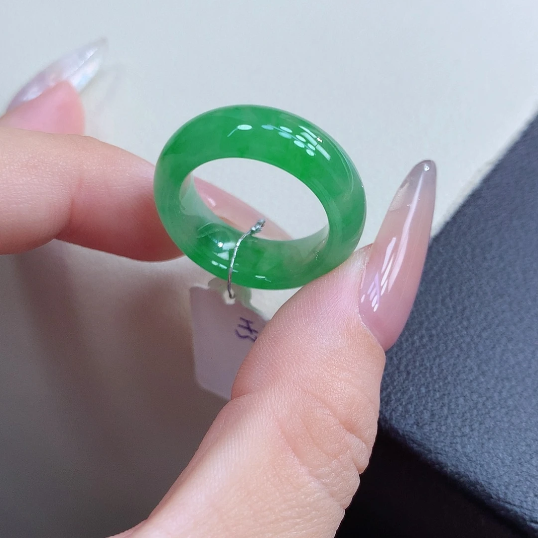 翡翠未镶嵌戒圈14-15号