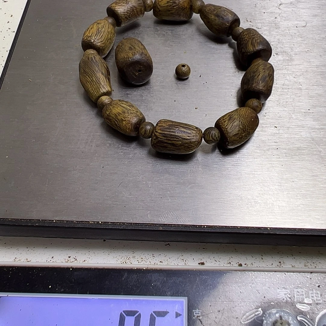悟***空沉香沉香碎屑树丁链9克➕