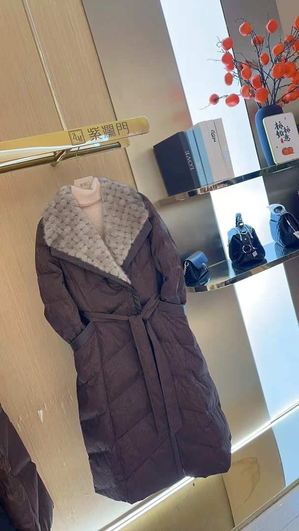 2024高端时尚气质百搭鹅绒服10516