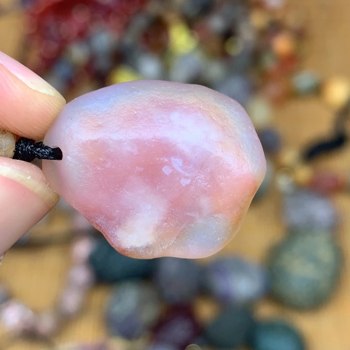 玛瑙/玉髓未镶嵌珠宝半成品