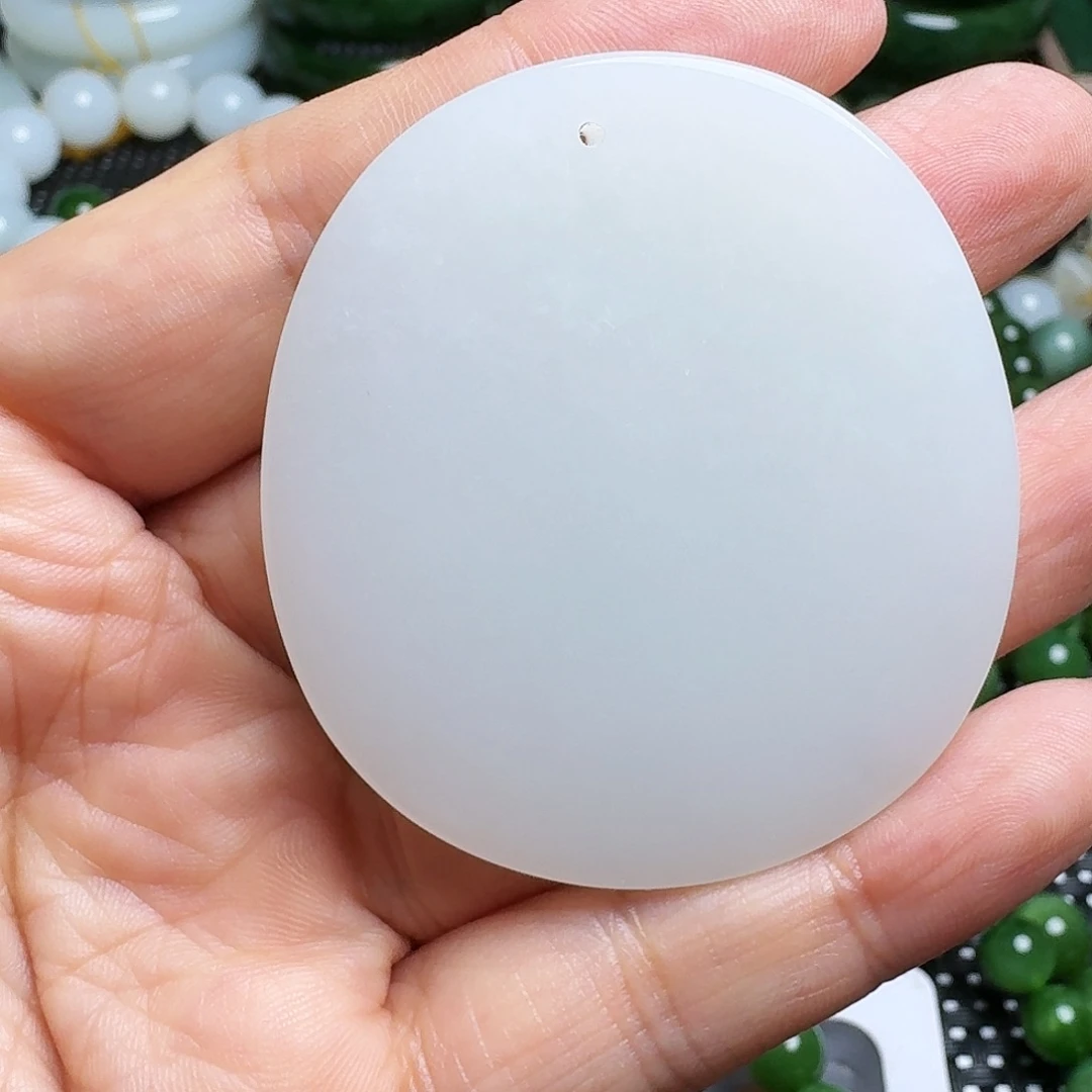 【闪购商品】颈饰未镶嵌和田玉（白玉）