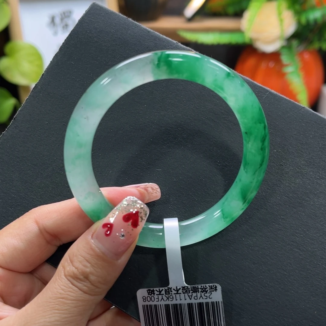 石英质玉手镯未镶嵌➕周周54