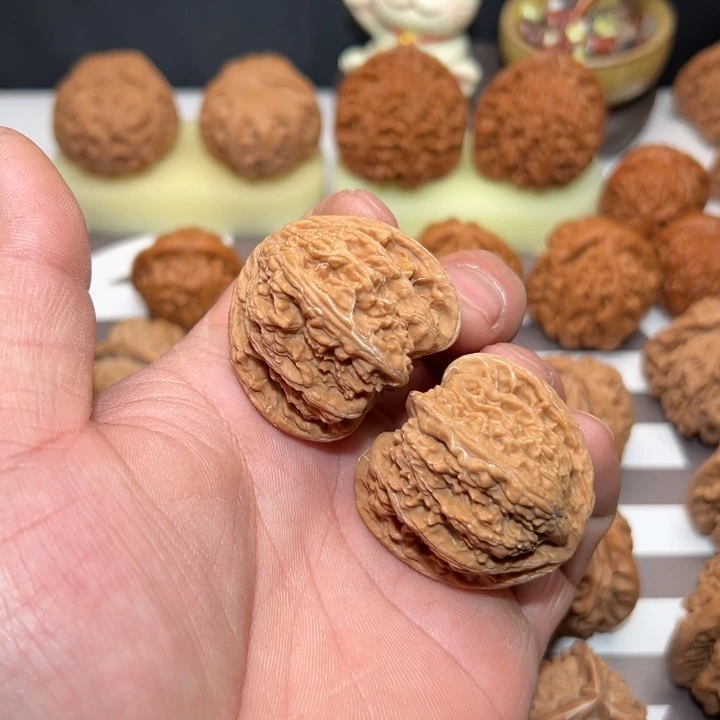 双***虎文玩核桃把件39全品密纹