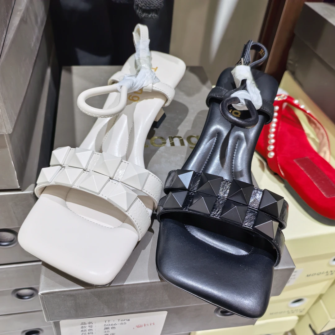 5066-55鞋子 多金女装直播间