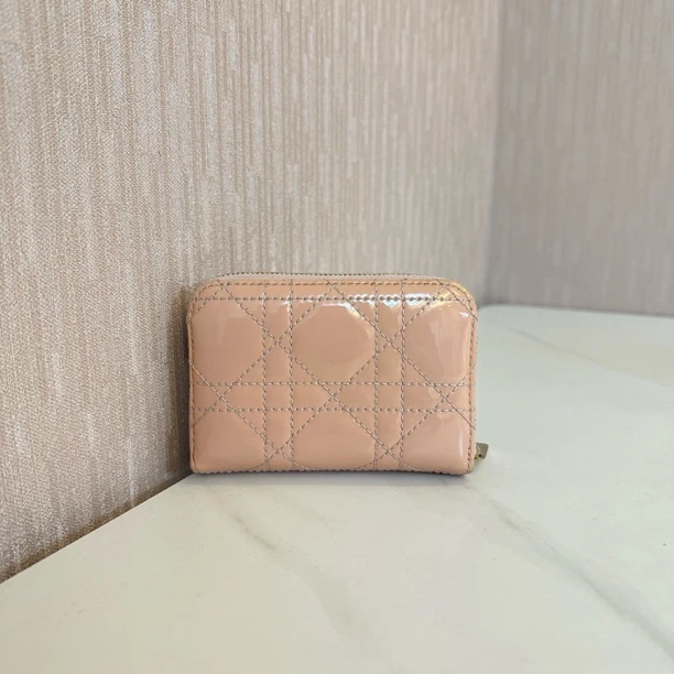 95新 DIOR/迪奥 一桃/迪奥菱格纹拉链卡包