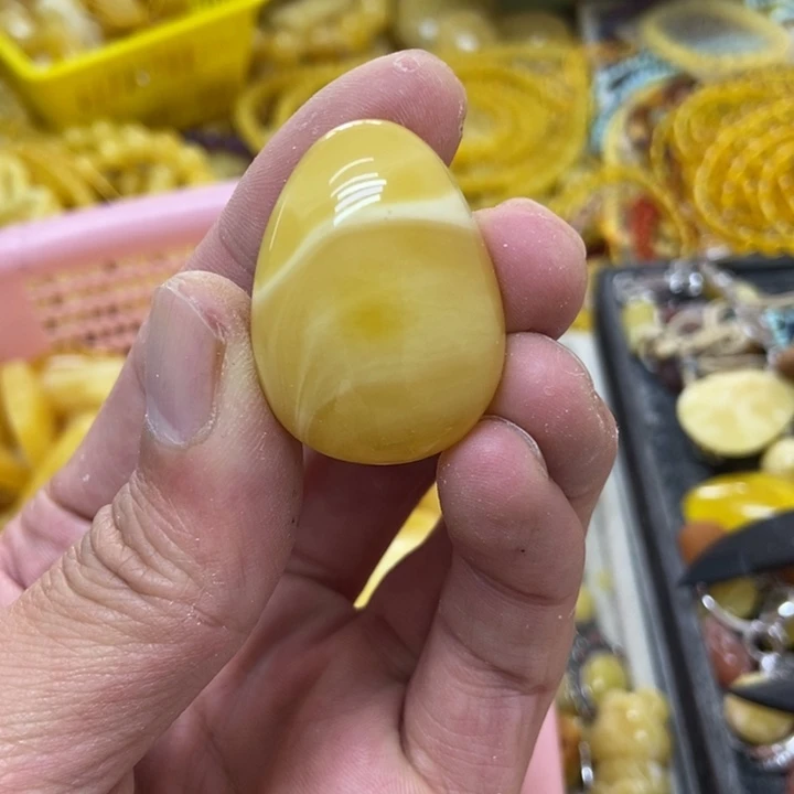 裸石蜜蜡未镶嵌吊坠