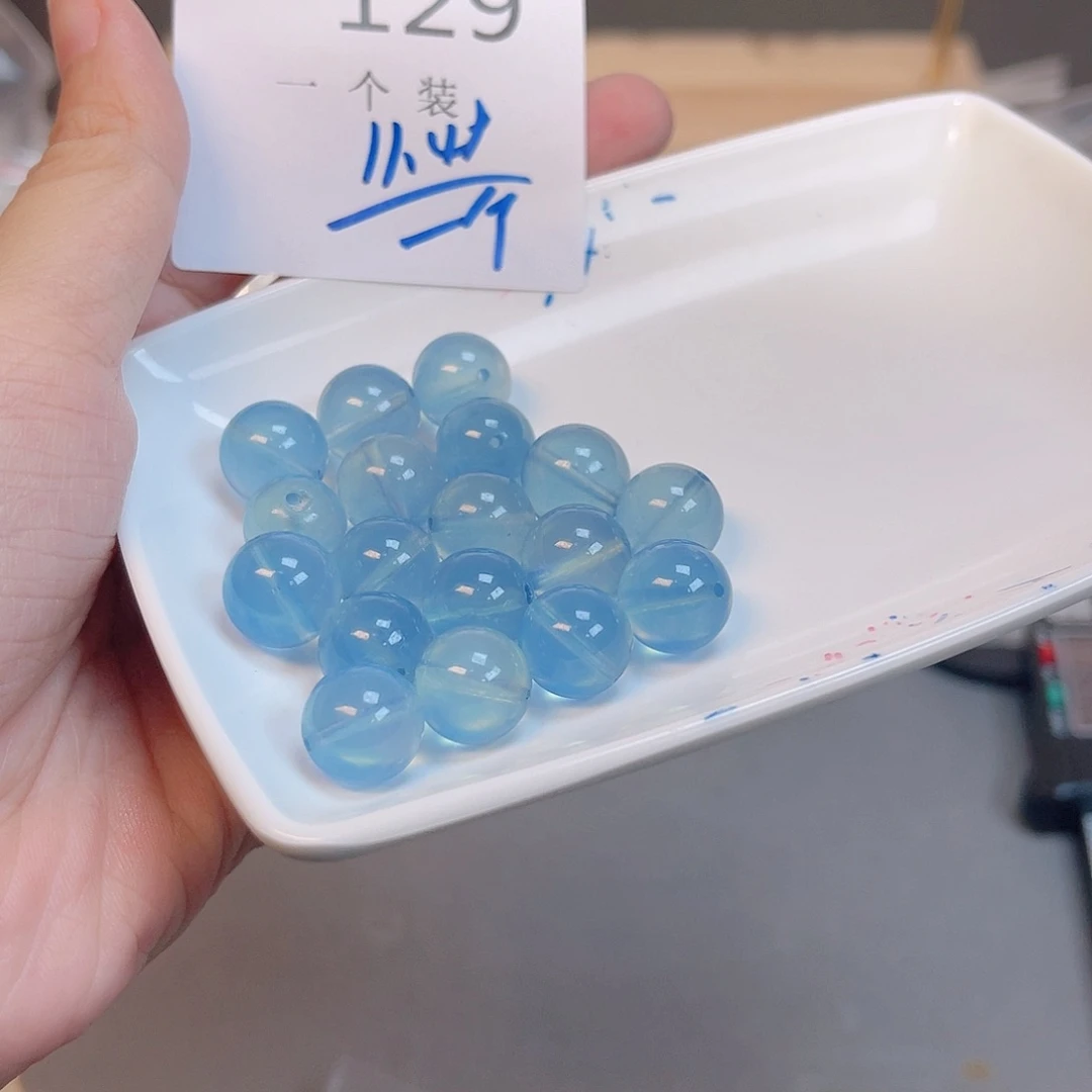 海蓝宝石裸石未镶嵌129 。