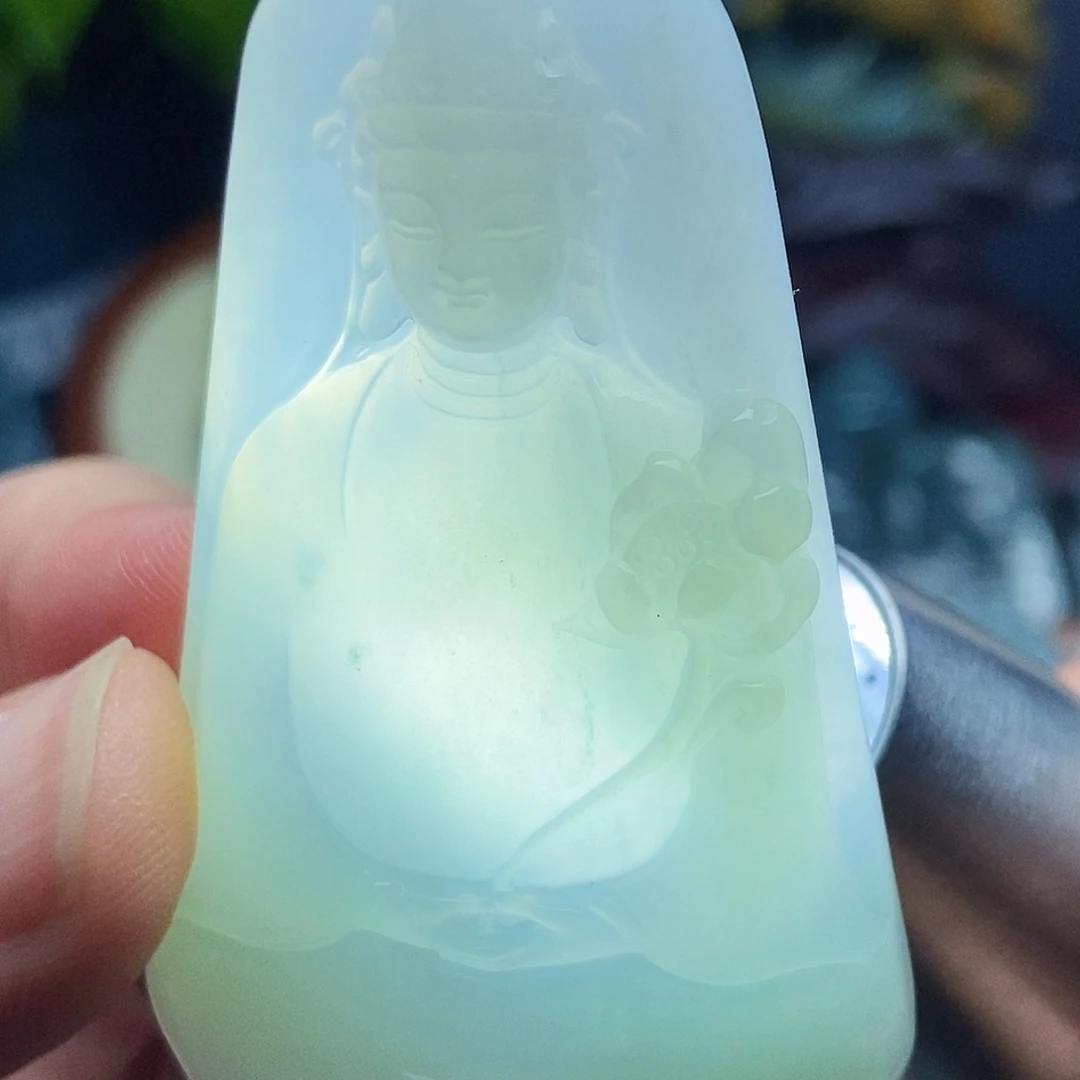 翡翠未镶嵌吊坠(不含链)素衣观音