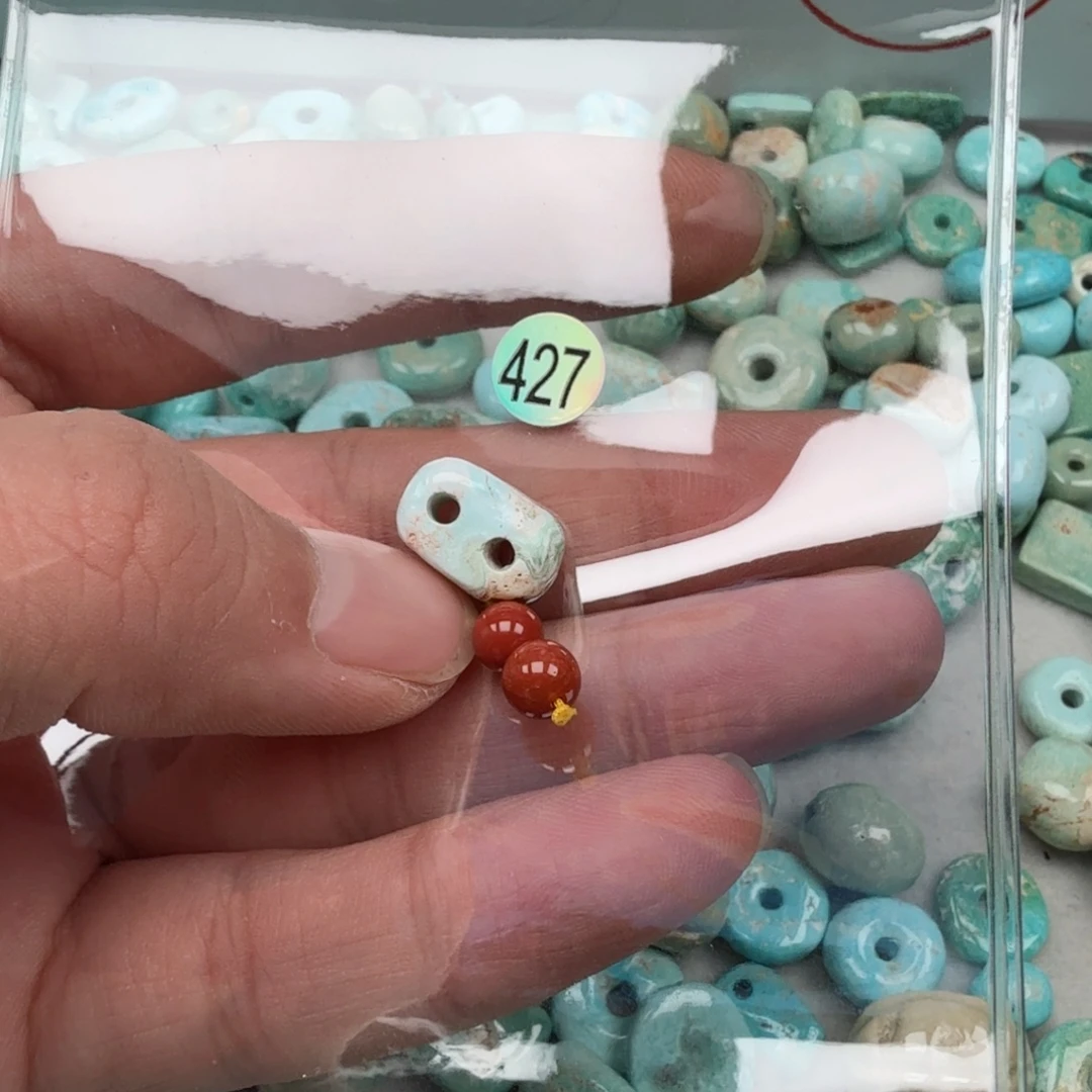 南红玛瑙未镶嵌珠宝奇石