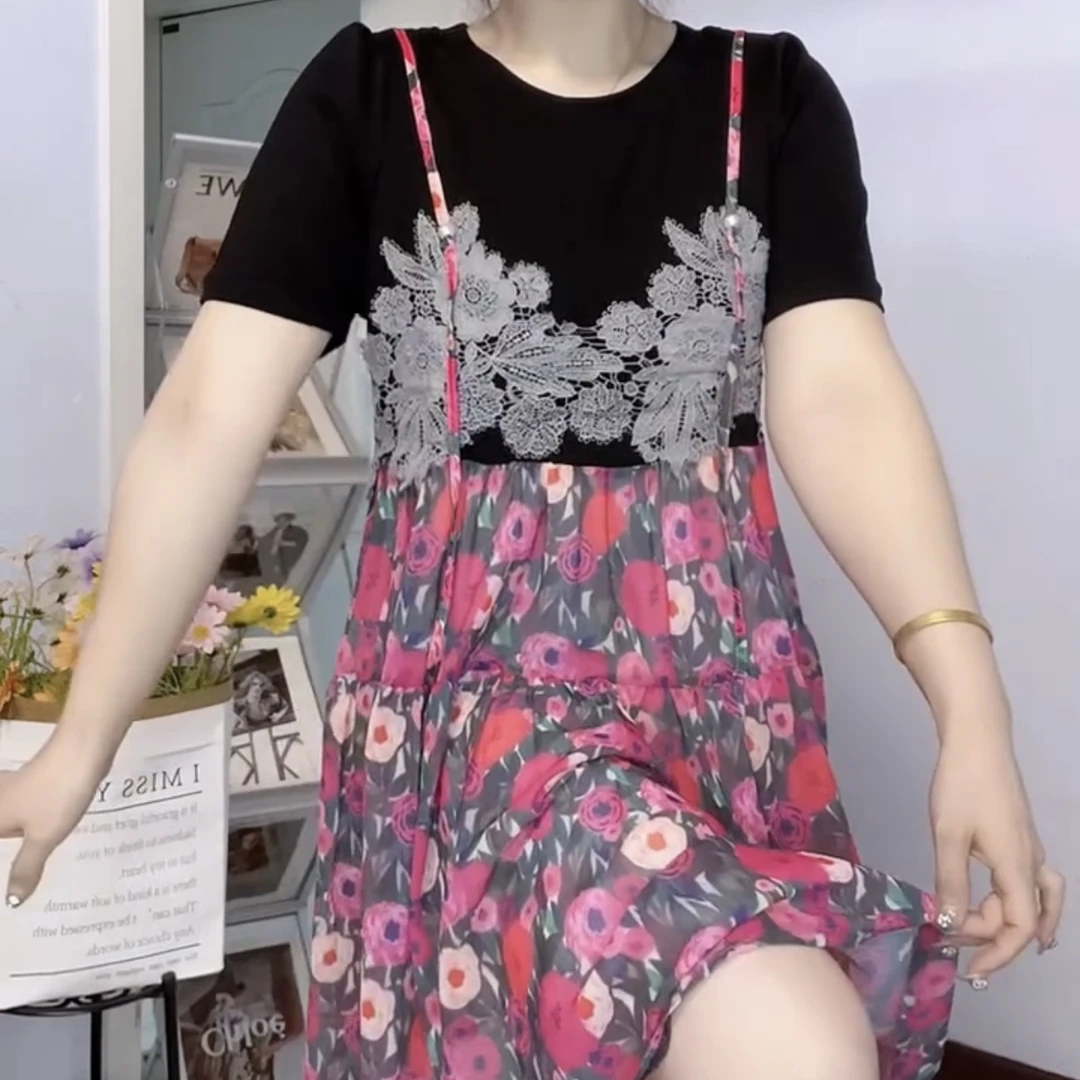夏季新款蕾丝拼接假两件碎花连衣裙女时尚气质减龄设计